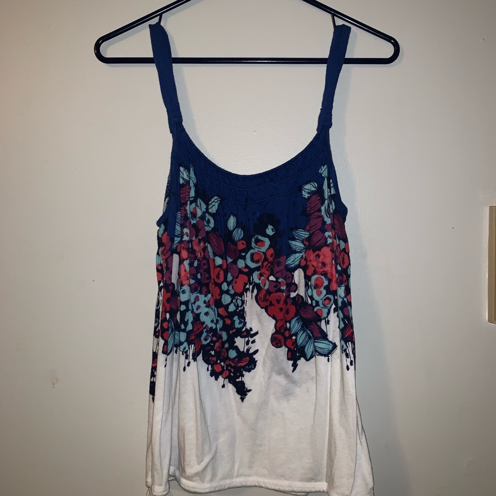 American Eagle flower tank top